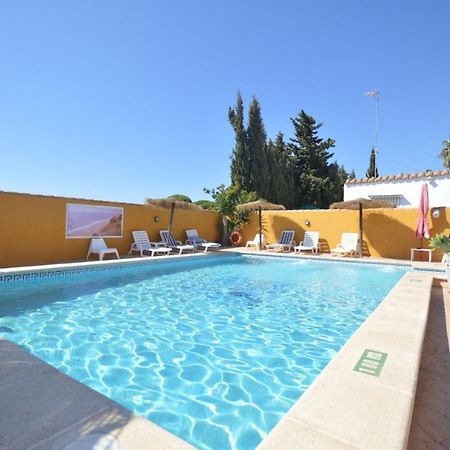 Estudios Con Piscina Compartida En Conil. Cadiz Luaran gambar